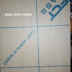 پلکسی 3mm سفید