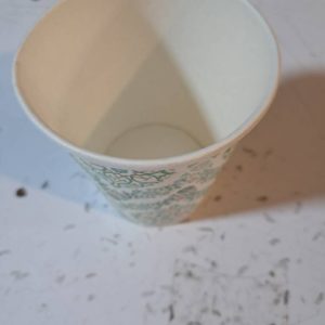 لیوان کاغذی